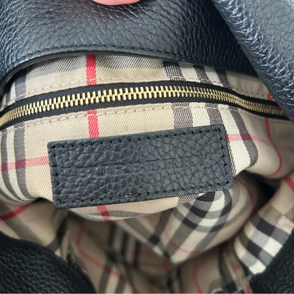 Burberry London Baynard Calfskin Black Pebbled Leather Handbag - Picture 7 of 10